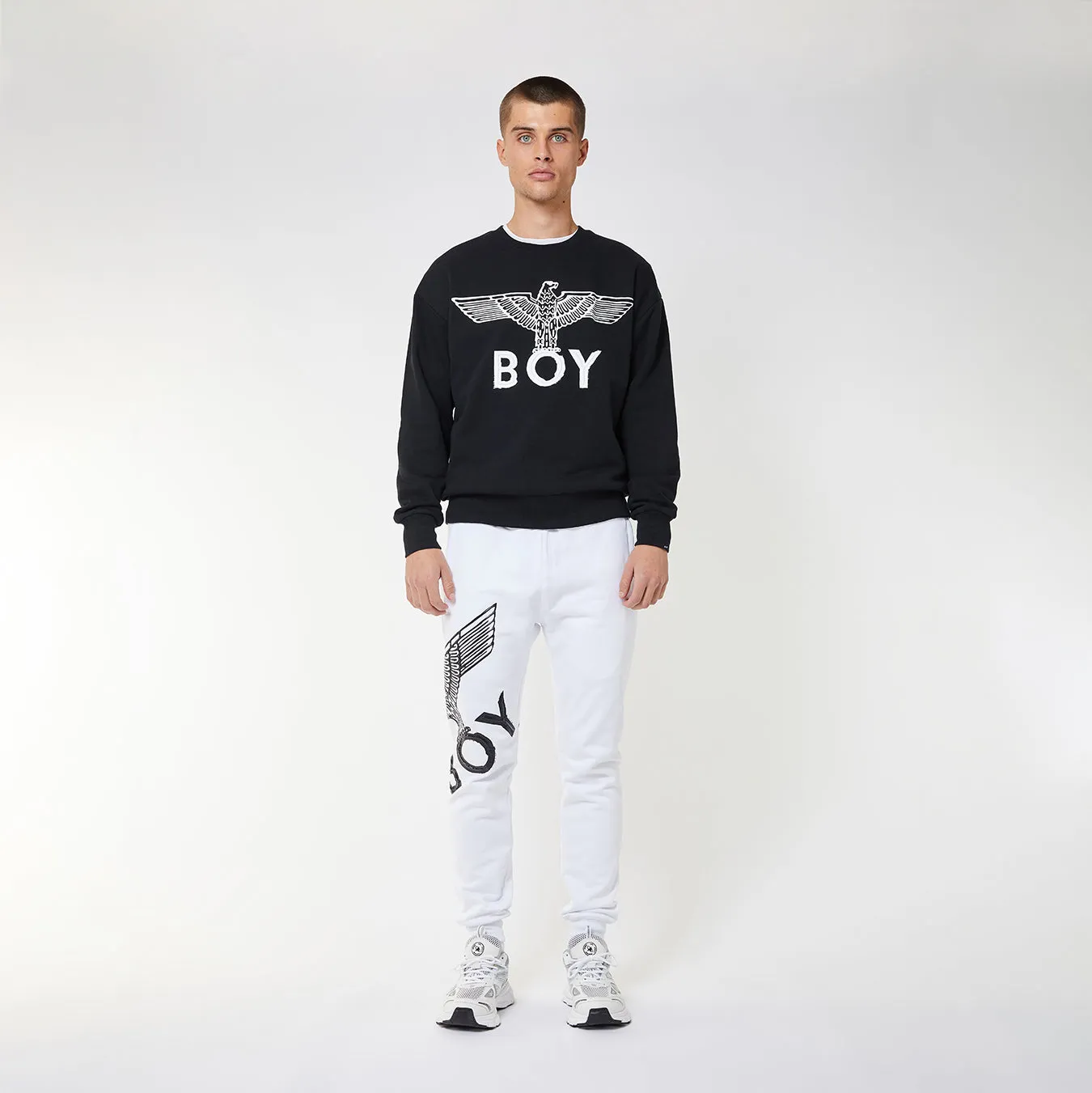 BOY EAGLE APPLIQUE SWEATSHIRT - BLACK